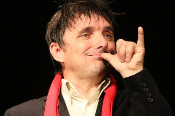 photo de Pierre Aucaigne dans « Cessez » à la Ferme-Théâtre de Bellevue