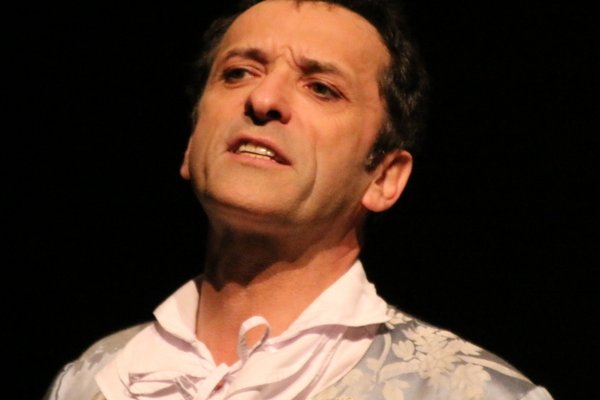  photo de Scapin tout seul à la Ferme-Théâtre de Bellevue