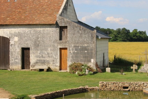  photo de La Bête à Cornes à la Ferme-Théâtre de Bellevue