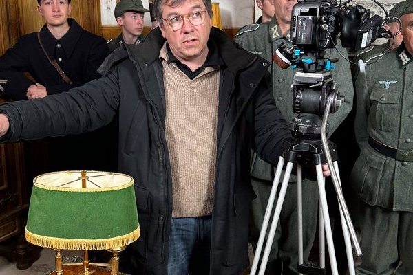  photo de La Fine Equipe entre en Résistance - la série à la Ferme-Théâtre de Bellevue