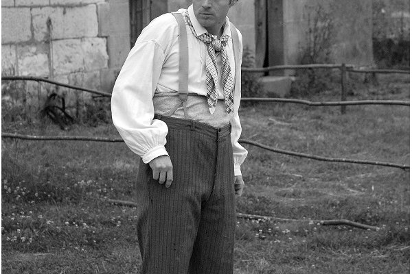  photo de Firmin colporteur à la Ferme-Théâtre de Bellevue