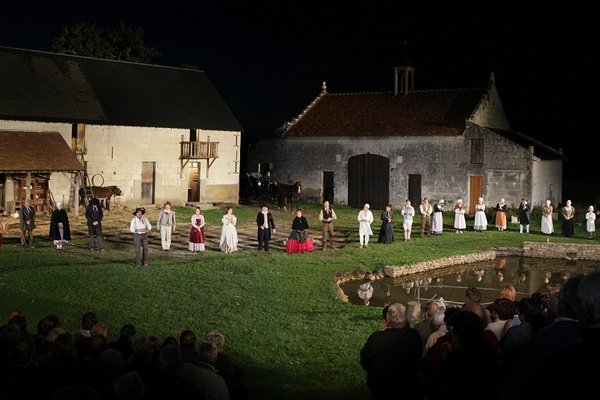  photo de La Bête à Cornes à la Ferme-Théâtre de Bellevue