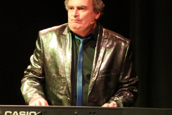  photo de Alain Bernard dans 