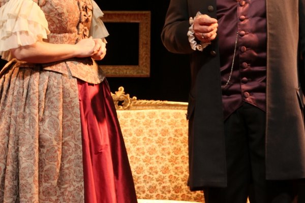  photo de Le Jeu de l’Amour et du Hasard à la Ferme-Théâtre de Bellevue