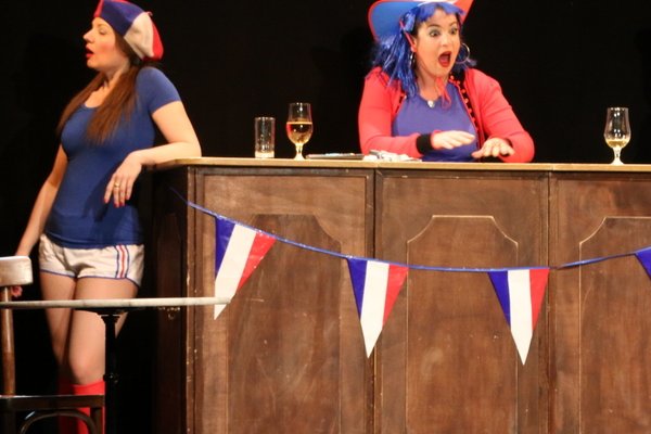  photo de Repas-Spectacle « Tournée Générale » à la Ferme-Théâtre de Bellevue