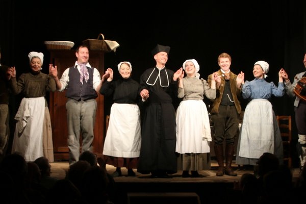  photo de Repas-Spectacle « Nuit de Noël » à la Ferme-Théâtre de Bellevue