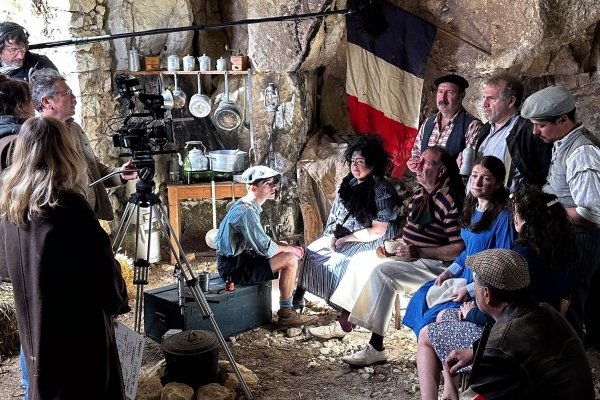  photo de La Fine Equipe entre en Résistance - la série à la Ferme-Théâtre de Bellevue