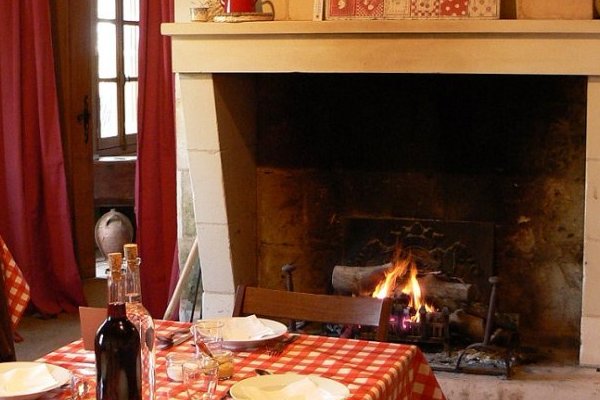  photo de Repas Berrichon animé à la Ferme-Théâtre de Bellevue
