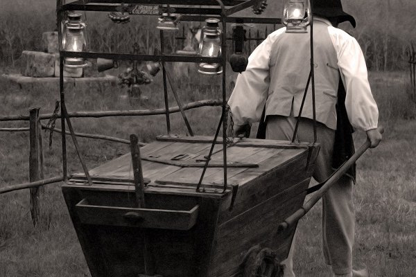  photo de Firmin colporteur à la Ferme-Théâtre de Bellevue
