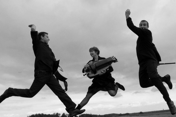  photo de Un Village en Chansons à la Ferme-Théâtre de Bellevue