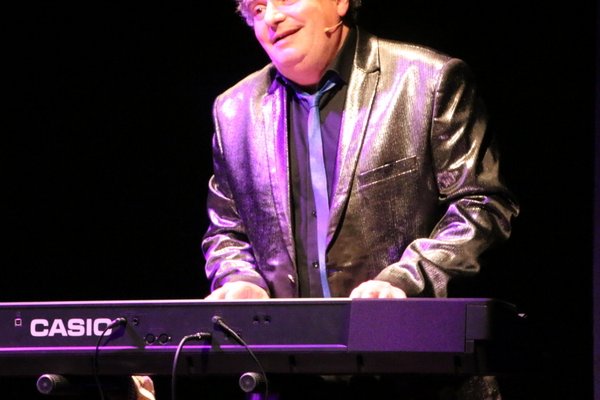  photo de Alain Bernard dans 