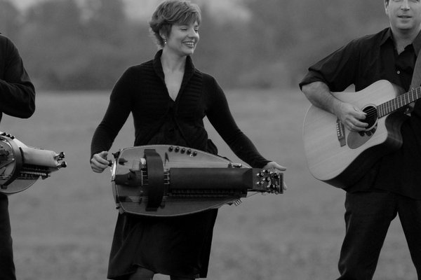  photo de Un Village en Chansons à la Ferme-Théâtre de Bellevue